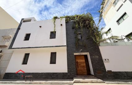 [004] Villa Urbaine à louer dans le quartier Fann Hock